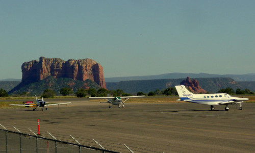 Airports & Flights